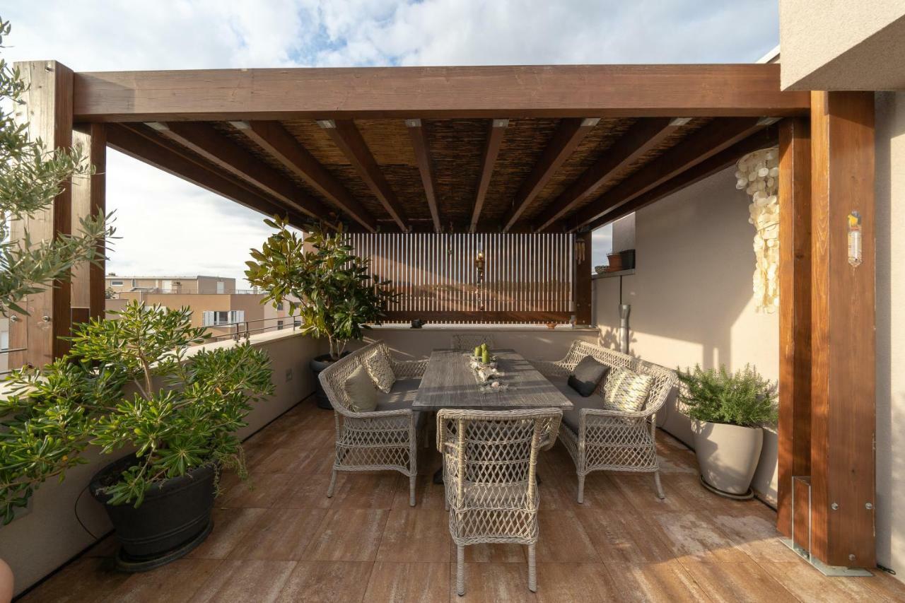 Apartment Garden Terrace Задар Екстериор снимка